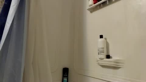 Versatile online show from November 3, 2025, 1:56 pm