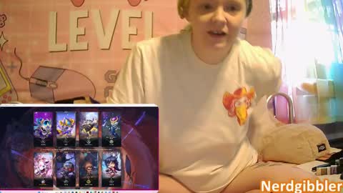 Snapshot of nerdgibbler chatting on December 30, 2024, 7:21 pm NerdGibbler online show from December 30, 2024, 7:21 pm