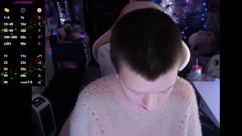 Snapshot of nerdy_squirty chatting on January 5, 2025, 6:13 am NerdySquirty online show from January 5, 2025, 6:13 am