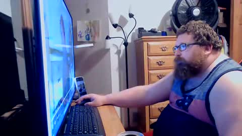 nerdychub4fun online show from December 17, 2024, 1:07 am