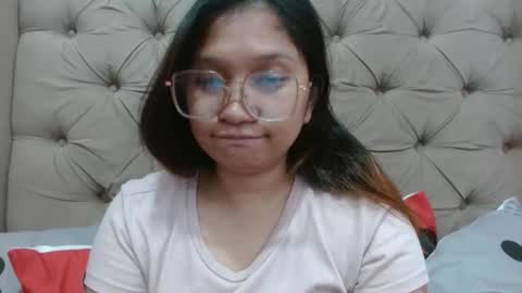 Snapshot of nerdypinaypie chatting on March 12, 2026, 2:07 am nerdypinaypie online show from March 12, 2026, 2:07 am