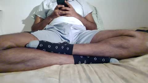 Nerlinlee online show from April 17, 2026, 7:06 pm