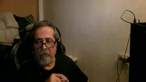 neron401 online show from April 10, 2026, 2:06 am