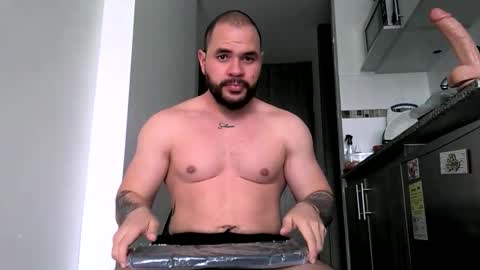 neron XXL online show from November 23, 2025, 2:17 pm