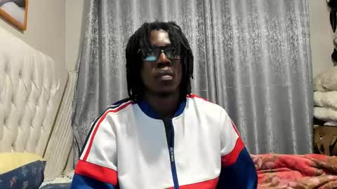 Snapshot of netfux_and_chill chatting on January 16, 2026, 7:07 pm netfux_and_chill online show from January 16, 2026, 7:07 pm