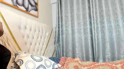 Snapshot of netfux_and_chill chatting on January 17, 2026, 6:33 pm netfux_and_chill online show from January 17, 2026, 6:33 pm