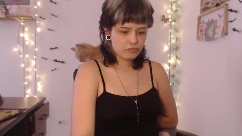 Mar online show from October 16, 2025, 7:59 pm