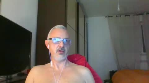 nevenerabis online show from March 5, 2025, 2:03 am