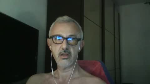 nevenerabis online show from October 7, 2025, 4:15 pm