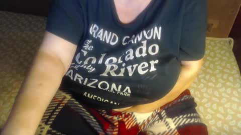 Lilly  online show from October 14, 2025, 2:56 am