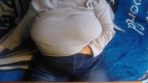 Lilly  online show from February 7, 2026, 12:53 pm