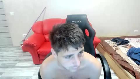 Snapshot of newboy69_ chatting on September 30, 2025, 12:15 am newboy69_ online show from September 30, 2025, 12:15 am