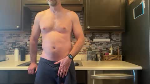 newguy_097 online show from November 6, 2025, 11:37 pm