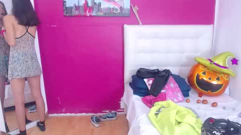 Snapshot of nextdoor_fantasy chatting on October 29, 2025, 3:31 am nextdoor_fantasy online show from October 29, 2025, 3:31 am