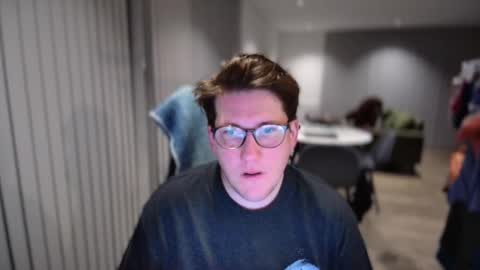 nextgenerationdave100 online show from February 19, 2025, 9:14 pm