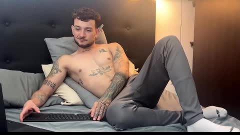 Snapshot of neythancopper chatting on January 10, 2026, 12:56 am neythancopper online show from January 10, 2026, 12:56 am