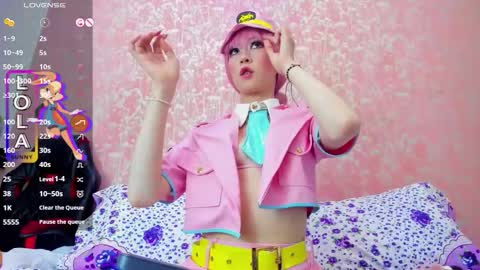 NEZUKO MITSURI online show from October 14, 2025, 5:47 pm