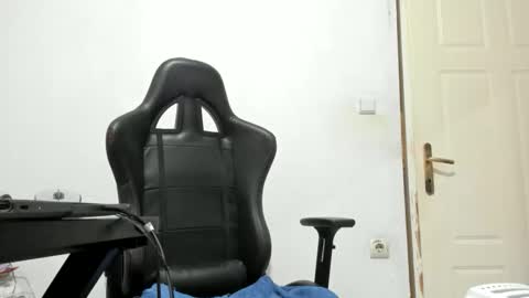 Snapshot of nezukokamado chatting on January 15, 2026, 6:51 am Shinobu Koch online show from January 15, 2026, 6:51 am