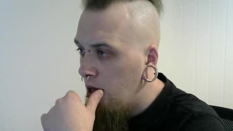 Snapshot of nezvers chatting on February 3, 2025, 9:39 pm YouPick online show from February 3, 2025, 9:39 pm