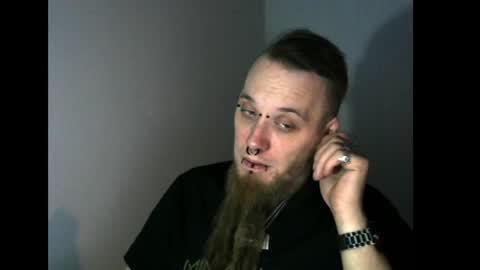 Snapshot of nezvers chatting on March 8, 2025, 12:44 am YouPick online show from March 8, 2025, 12:44 am