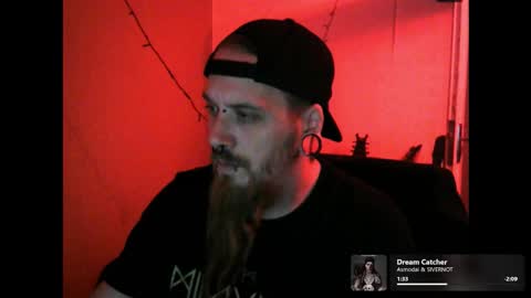 Snapshot of nezvers chatting on October 3, 2025, 4:26 pm YouPick online show from October 3, 2025, 4:26 pm