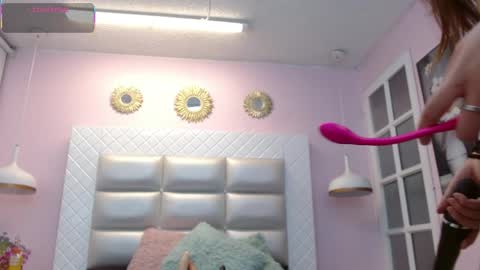 Snapshot of nezzukoo chatting on May 14, 2026, 7:31 pm nezzukoo online show from May 14, 2026, 7:31 pm
