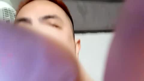 nguyen7788789 online show from November 22, 2025, 6:34 am