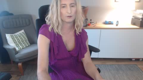 Alia Sparkles online show from February 18, 2025, 8:05 am