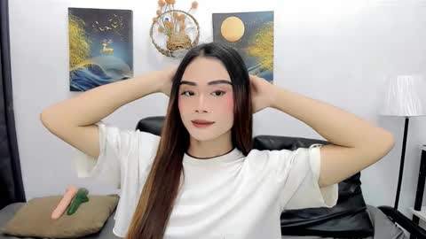 nhics and hades online show from November 19, 2025, 12:54 am