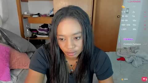 nia brown   online show from May 14, 2026, 5:25 am