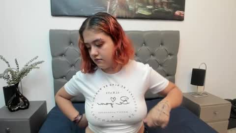 Estefani  online show from March 5, 2025, 4:13 am