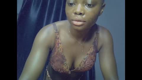 Niababy5 online show from February 25, 2026, 4:44 am