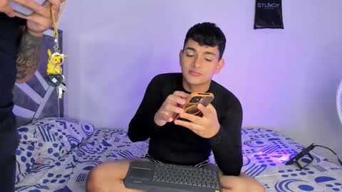 Snapshot of niall_falcon chatting on November 15, 2025, 12:30 am Niall online show from November 15, 2025, 12:30 am