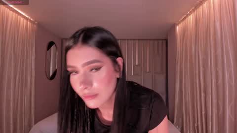 Snapshot of niasalvatore chatting on March 1, 2025, 7:15 pm Call me Nia online show from March 1, 2025, 7:15 pm