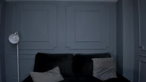 Snapshot of niasalvatore chatting on March 10, 2025, 7:18 pm Call me Nia online show from March 10, 2025, 7:18 pm