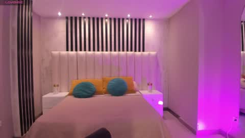 Snapshot of niasalvatore chatting on March 11, 2025, 10:31 pm Call me Nia online show from March 11, 2025, 10:31 pm