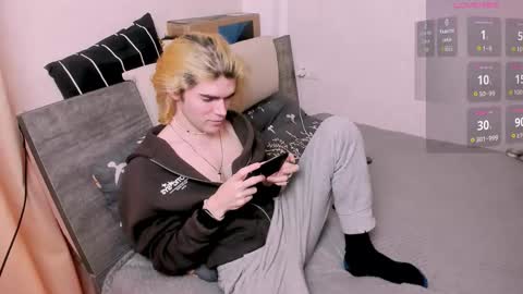 Nick PVT is open FanslyTwitter - Nic kycb online show from January 16, 2026, 9:24 am