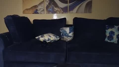 Lilly online show from December 27, 2024, 10:16 pm