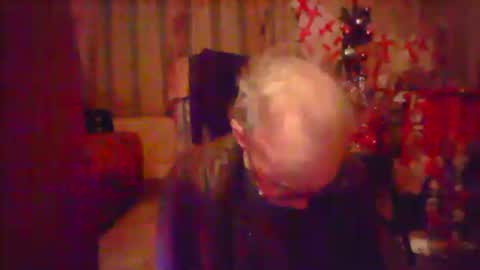 nice6body online show from December 10, 2024, 1:32 am