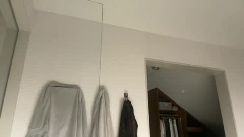 Snapshot of nice_gentle_naughty chatting on February 21, 2025, 3:56 am Nice Gentle Naughty online show from February 21, 2025, 3:56 am