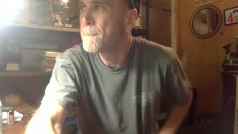 Snapshot of nicedickdave77 chatting on May 8, 2026, 8:25 pm nicedickdave77 online show from May 8, 2026, 8:25 pm
