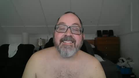 Snapshot of niceguy7208 chatting on February 17, 2025, 4:42 am niceguy7208 online show from February 17, 2025, 4:42 am