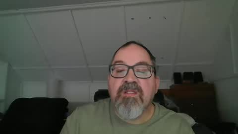 Snapshot of niceguy7208 chatting on December 15, 2025, 4:28 am niceguy7208 online show from December 15, 2025, 4:28 am