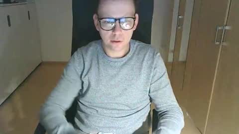 NiceGuyFlo online show from March 12, 2025, 12:42 am