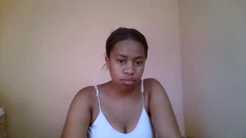 nicelly01 online show from May 7, 2026, 8:52 am