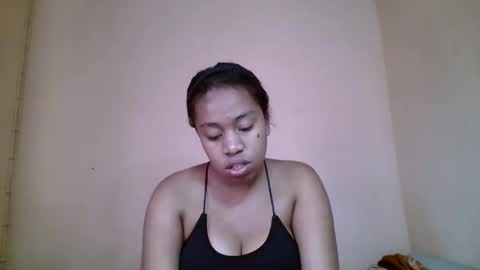 Snapshot of nicelly01 chatting on June 3, 2026, 6:49 am nicelly01 online show from June 3, 2026, 6:49 am