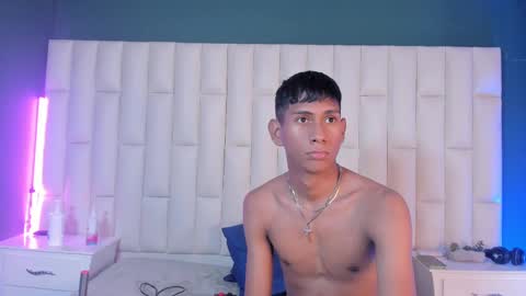 Snapshot of nick_collins20 chatting on February 27, 2025, 9:00 am Nick online show from February 27, 2025, 9:00 am