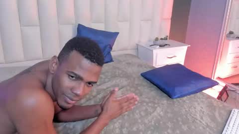 Snapshot of nick_collins20 chatting on February 28, 2025, 8:42 am Nick online show from February 28, 2025, 8:42 am