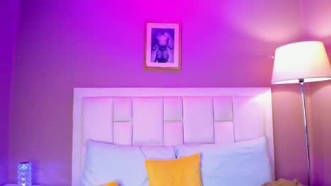 Snapshot of nick_collins20 chatting on February 26, 2026, 1:37 am Nick online show from February 26, 2026, 1:37 am