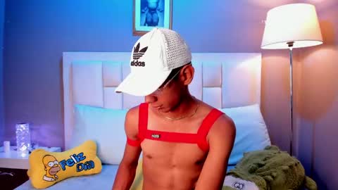 Snapshot of nick_collins20 chatting on February 28, 2026, 9:27 pm Nick online show from February 28, 2026, 9:27 pm